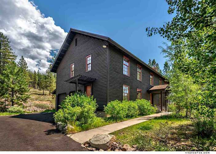 334 Skidder Trail Truckee, CA 96161