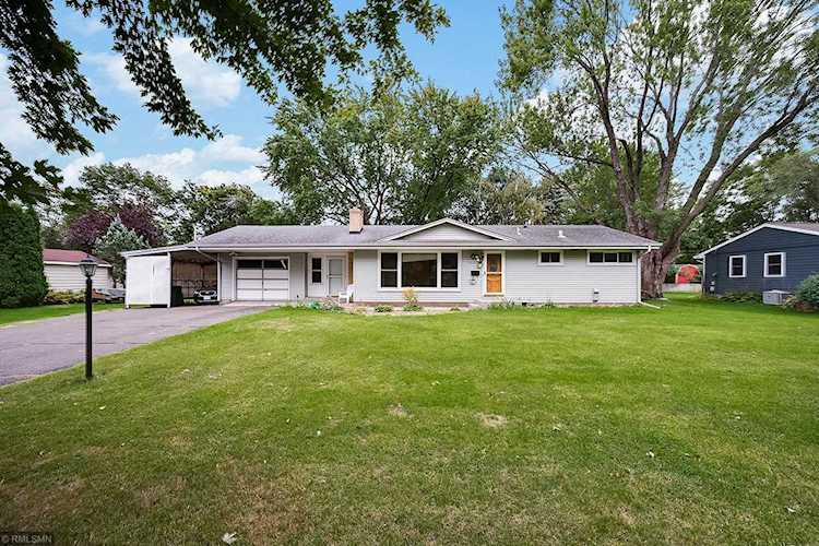 7517 65th Avenue N Brooklyn Park, MN 55428