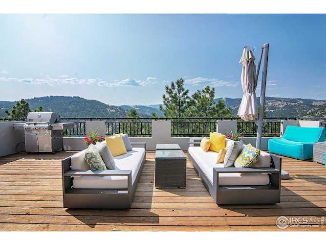 228 Wildwood Ln Boulder, CO 80304