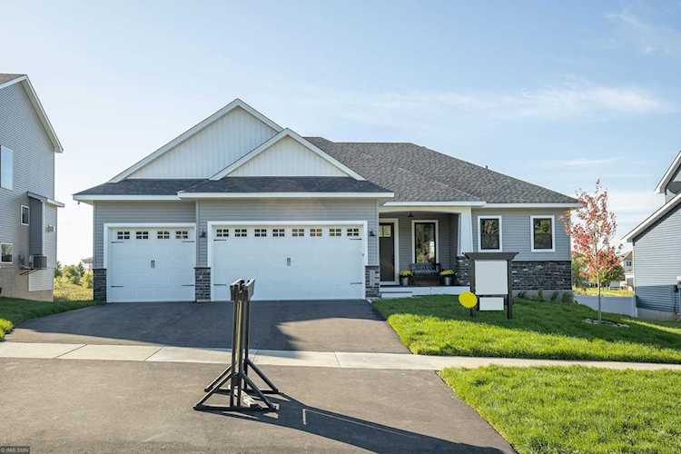 9613 Westwind Trail Woodbury, MN 55129