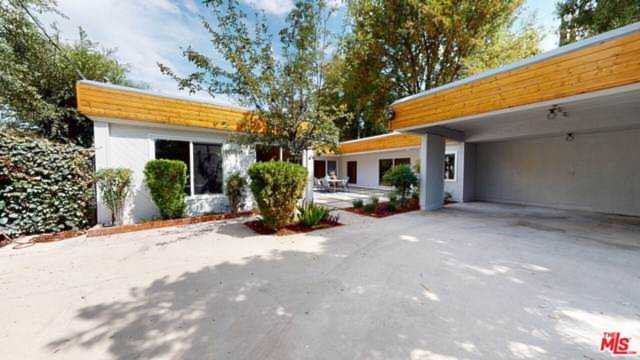 12615 Kling Street Studio City, CA 91604