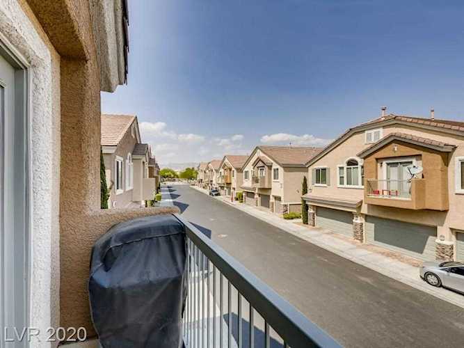 8779 Horizon Wind Ave #101 Las Vegas, NV 89178