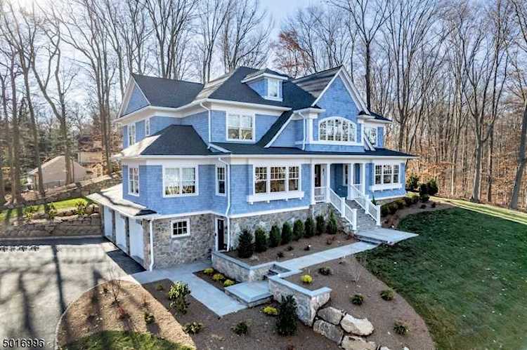 149 Hillcrest Ave Summit, NJ 07901