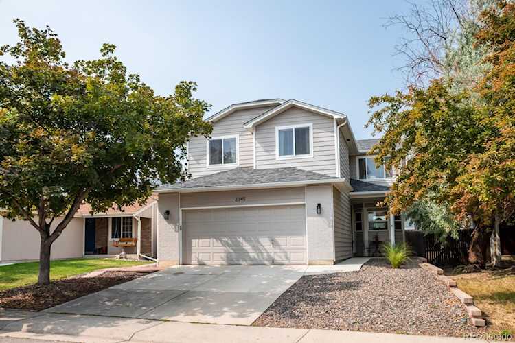 2345 E Cherrywood Dr Lafayette, CO 80026