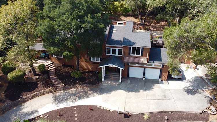 3027 Sunridge Drive Santa Rosa, CA 95409