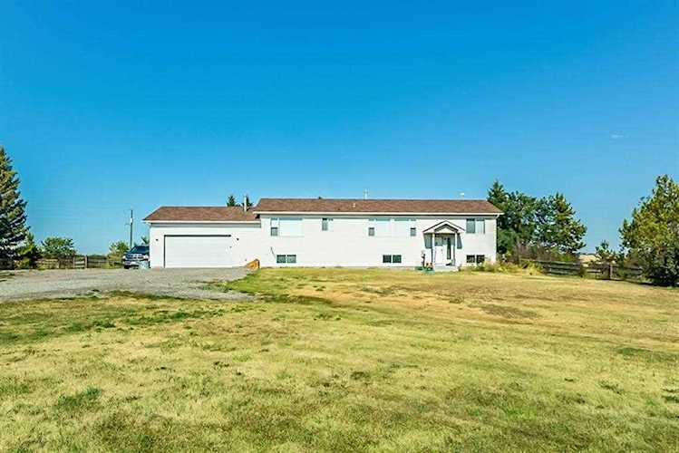 418242 21 St W Rural Foothills County, AB T1S 1A1