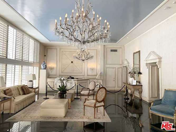 10433 Wilshire Boulevard #605 Los Angeles, CA 90024