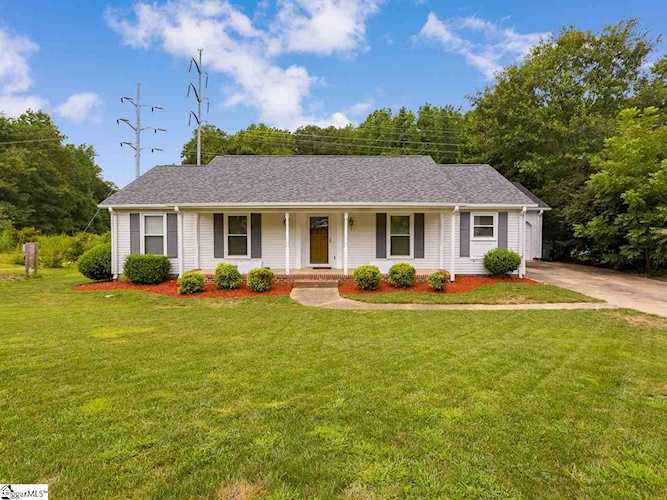 112 Bendingwood Circle Taylors, SC 29687