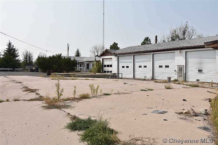 6704 Braehill Rd Cheyenne, WY 82009