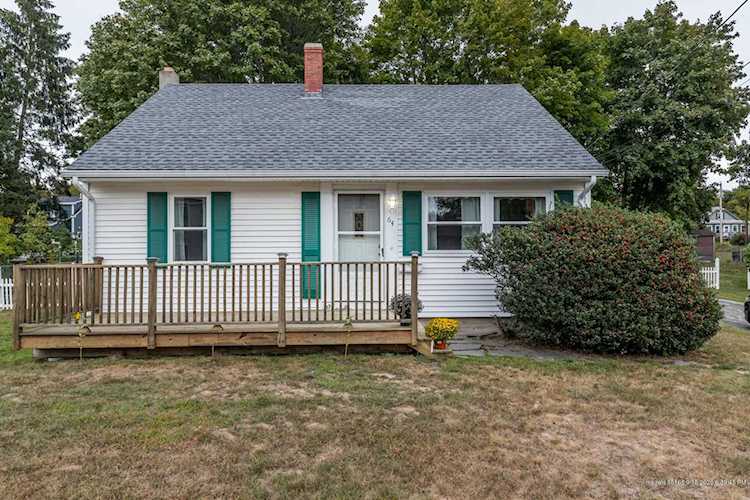 64 Bonnybank Terrace South Portland, ME 04106