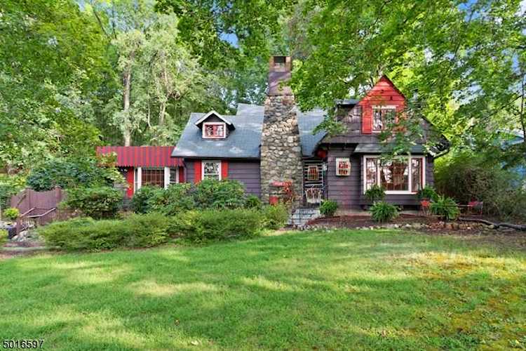 193 East Shore Trail Sparta Twp., NJ 07871