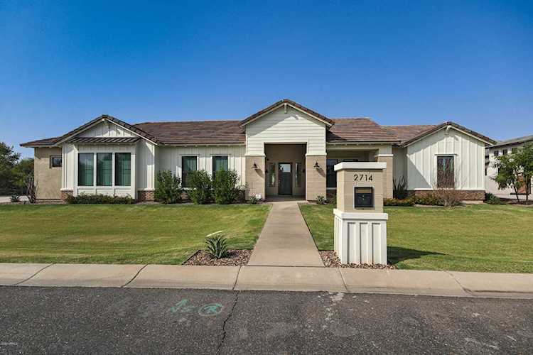 2714 E Kingbird Drive Gilbert, AZ 85297 | MLS 6134721 Photo 1