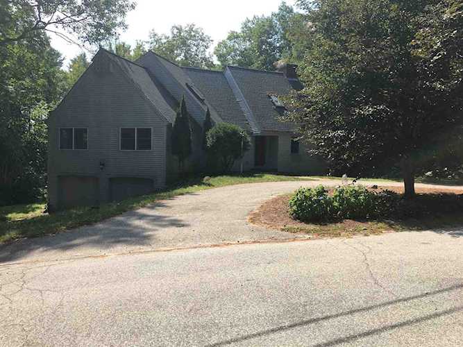 10 Partridge Dr Wolfeboro, NH 03894