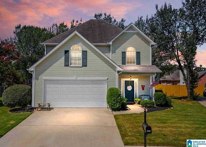 2029 Amberley Woods Trl Helena, AL 35080