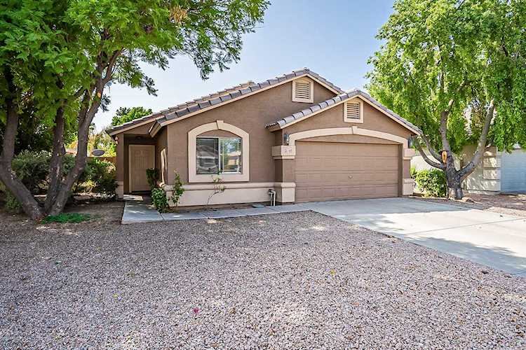 2145 E Saratoga Street Gilbert, AZ 85296 | MLS 6135065 Photo 1