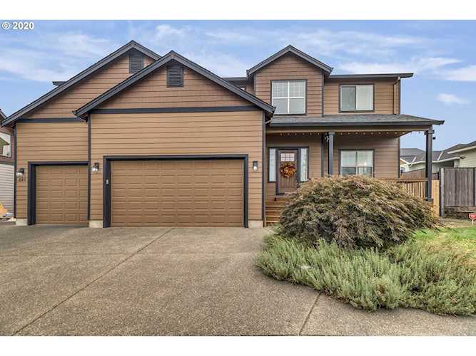 398 SW Mt Mazama St Mcminnville, OR 97128
