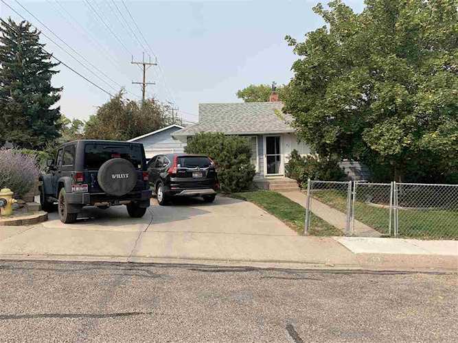 83 Hillcrest Pocatello, ID 83204