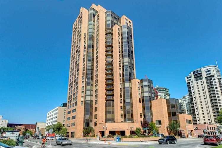 1100 8 Ave SW #1602 Calgary, AB T2P 3T9