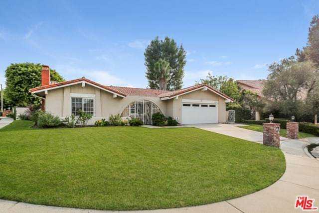 10502 Woodfield Court Los Angeles, CA 90077