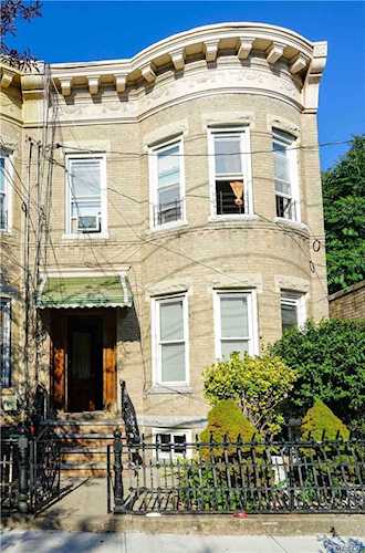 167 Grant Ave Cypress Hills, NY 11208
