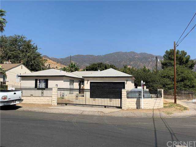 13800 Dronfield Place Sylmar, CA 91342