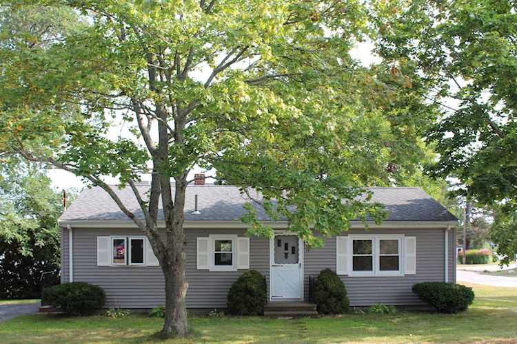 18 Pine Haven Terrace South Portland, ME 04106