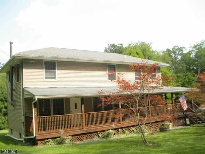912 Poplar Ter Stillwater Twp., NJ 08860