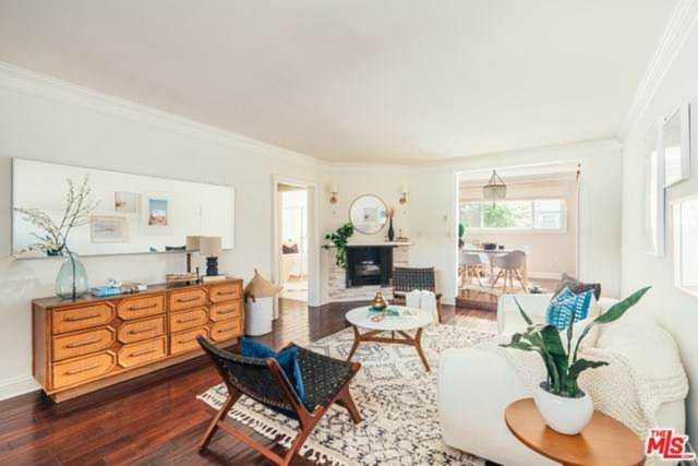 832 Euclid Street #208 Santa Monica, CA 90403