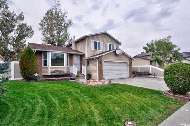 5214 S Autumn Wood Ln Taylorsville, UT 84129