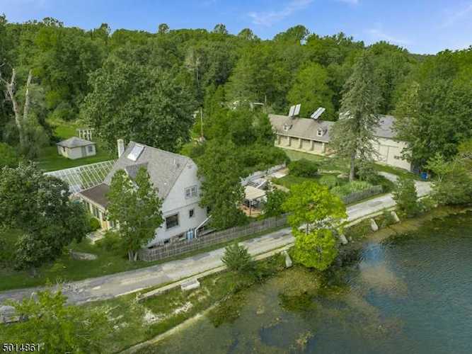 21 Payne Rd Andover Twp., NJ 07860