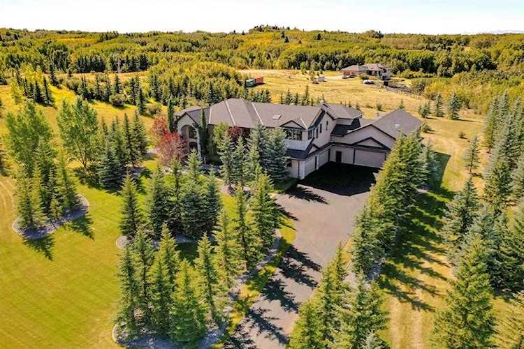 31 South Valley Blvd Rural Rocky View County, AB T3R 1H8