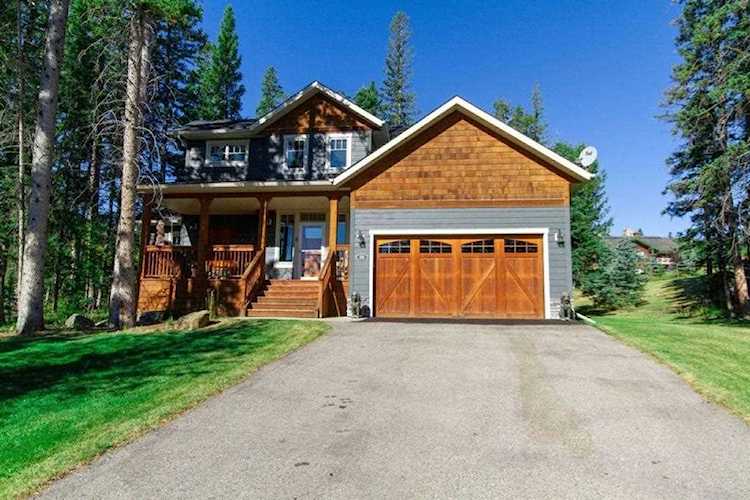 28 Wintergreen Way Way Bragg Creek, AB T0L 0K0