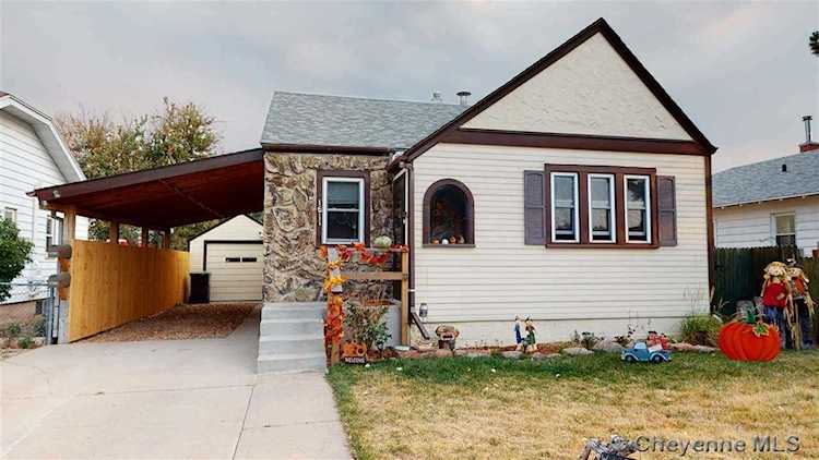 1611 15th St Cheyenne, WY