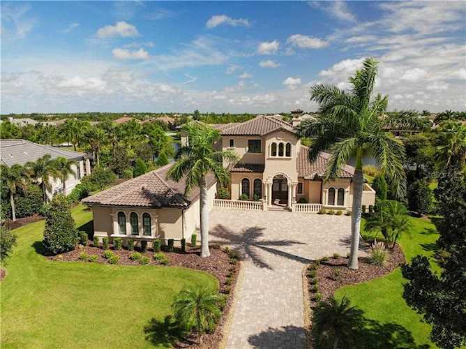 16009 Clearlake Ave Lakewood Ranch, FL 34202