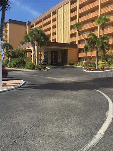 9 Haig PLACE #807 Dunedin, FL 34698