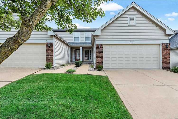 3762 Southern Manor Dr St Louis, MO 63125