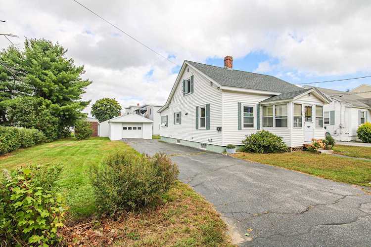 9 Belmont Ave Biddeford, ME 04005