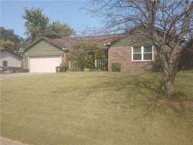 26 Foxwood Drive Brownsburg, IN 46112