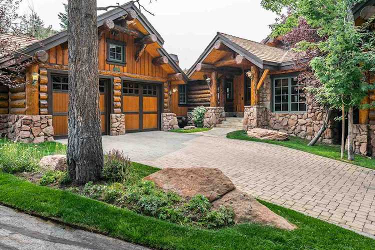 12 Old Juniper Mammoth Lakes, CA 93546