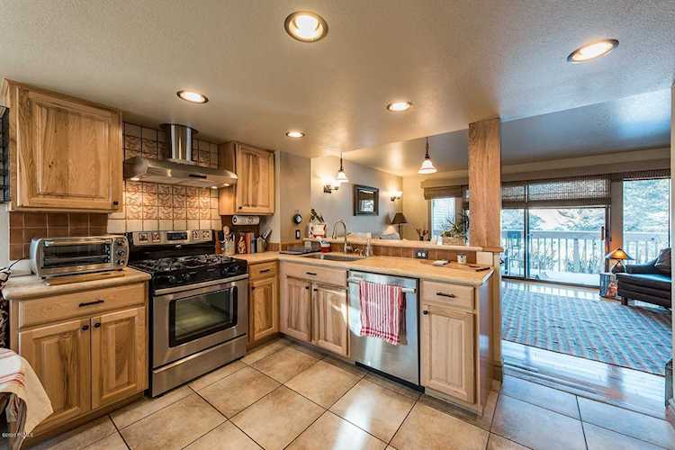 97 Segura Ct Park City, UT 84060