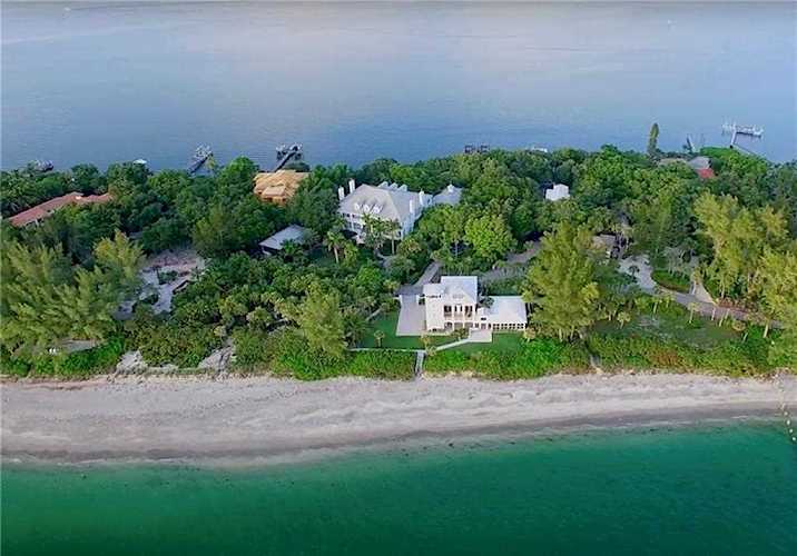 916 N Casey Key Rd Osprey, FL 34229