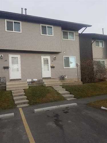 6020 Temple Dr NE #36 Calgary, AB T1Y 4R5