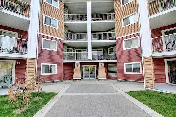 10 Prestwick Bay SE #1101 Calgary, AB T2Z 0E6