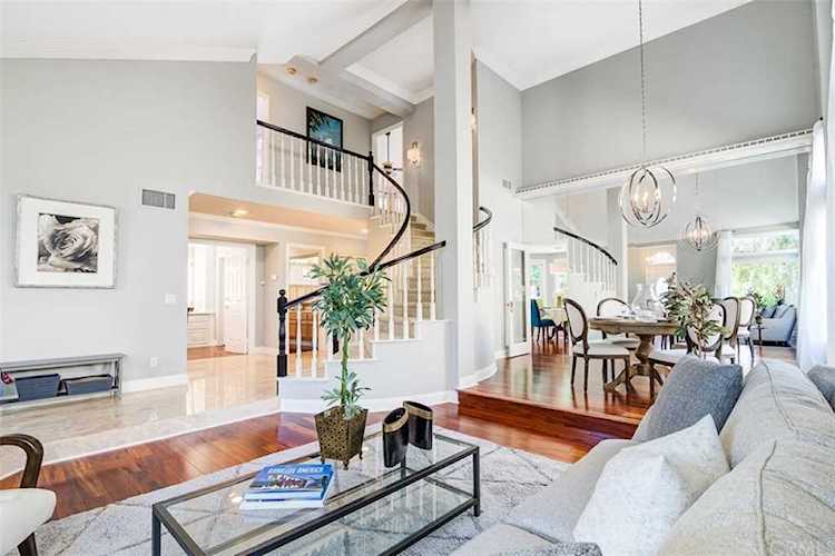 32241 Ridgeway Avenue Laguna Niguel, CA 92677