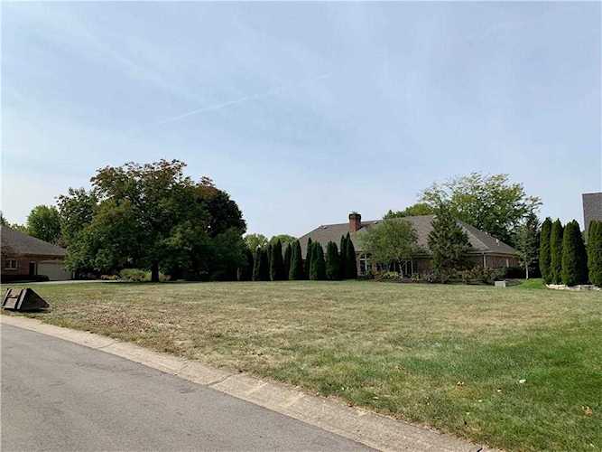 7936 Beaumont Green Place Indianapolis, IN 46250