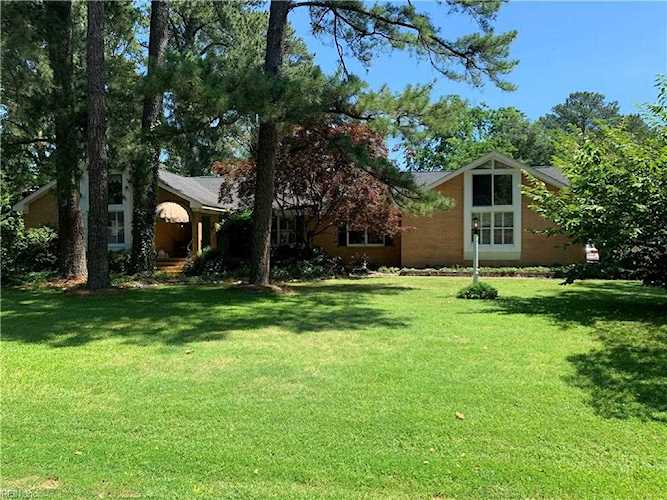 4524 Winston Rd Portsmouth, VA 23703