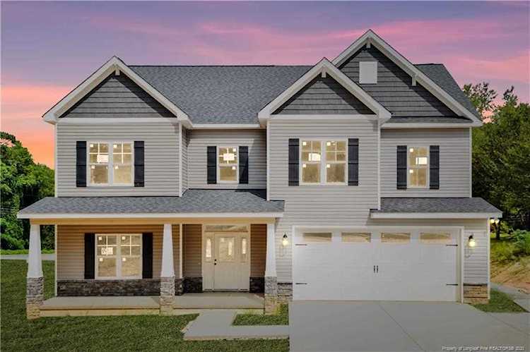 109 W Lake Dr Broadway, NC 27505