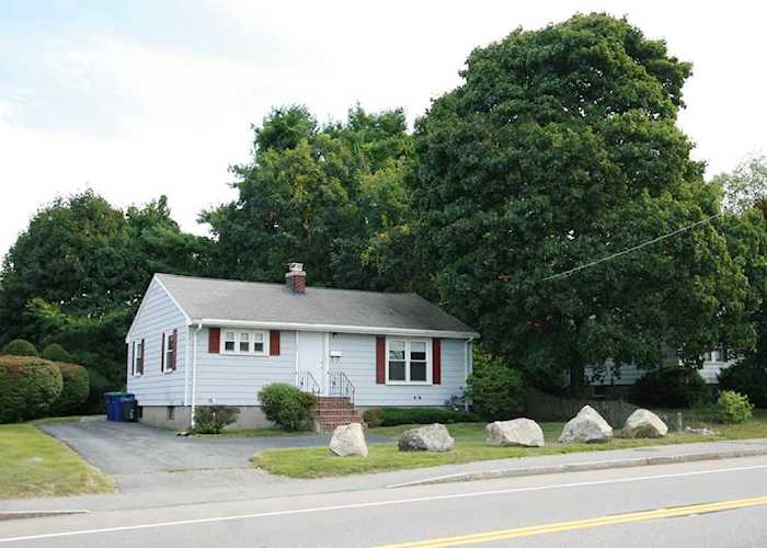1756 Washington St Braintree, MA 02184