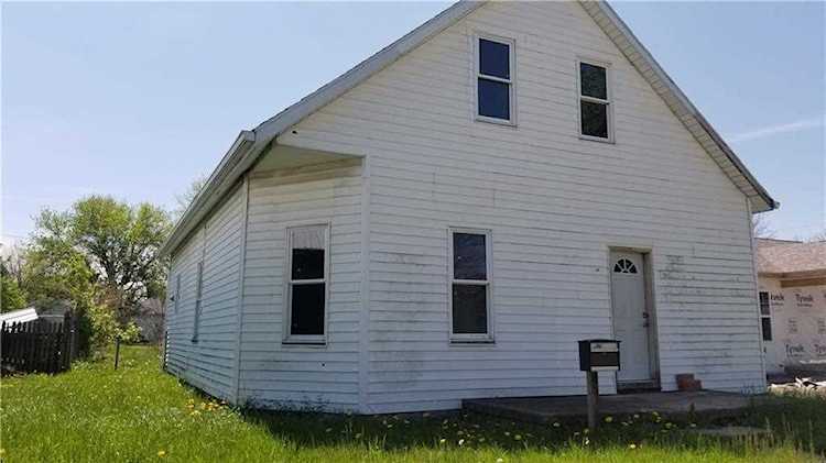 1609 D Avenue New Castle, IN 47362