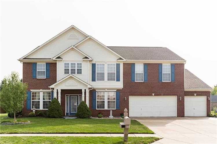 1753 Trillium Court Avon, IN 46123